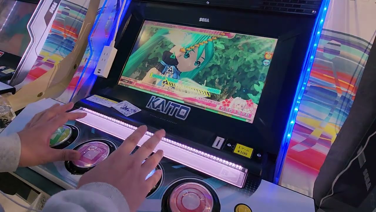生きています。DIVAも