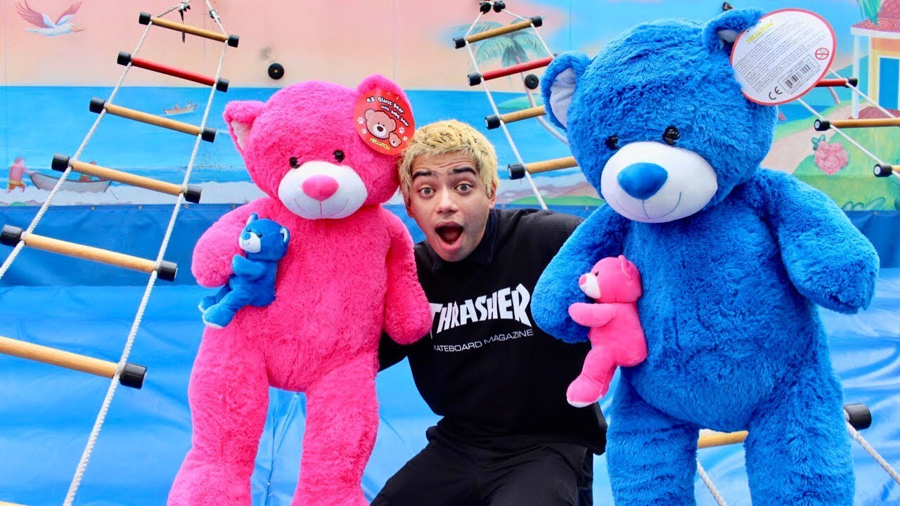 I WON FROM THE HARDEST CARNIVAL GAME EVER!