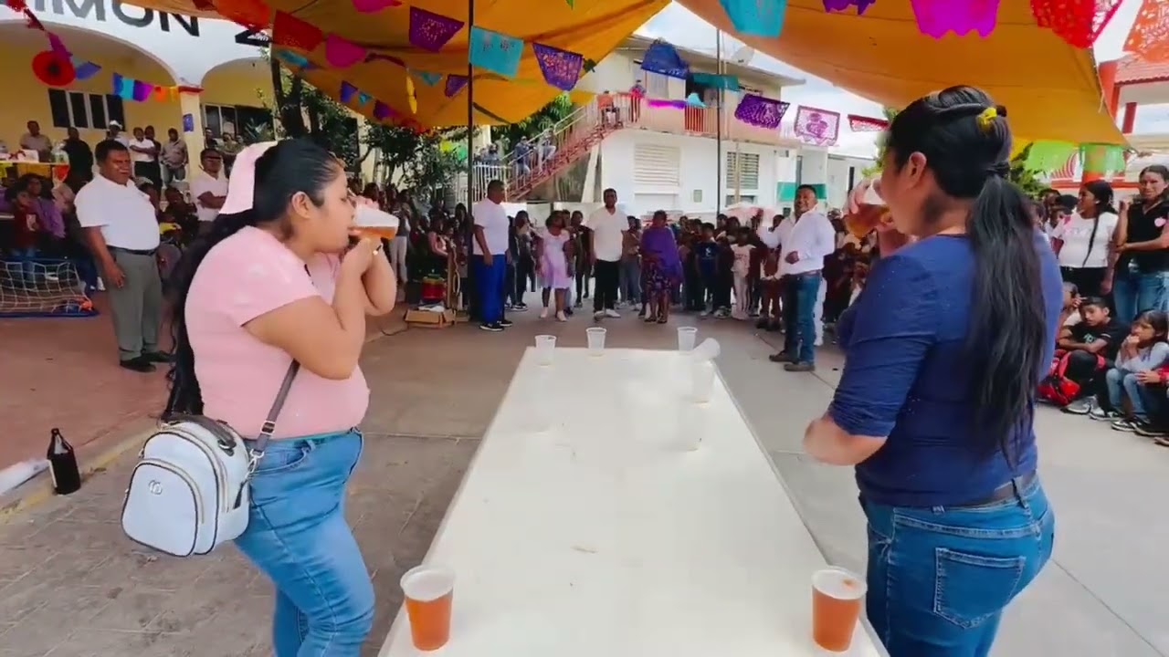 Así compiten estas mamás,, en San Simón Zahuatlan