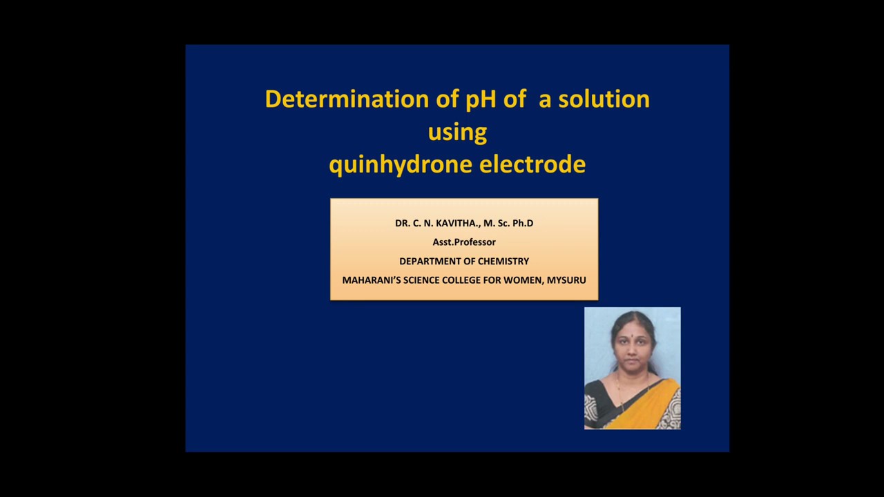 Determination of pH of a solution using quinhydrone electrode
