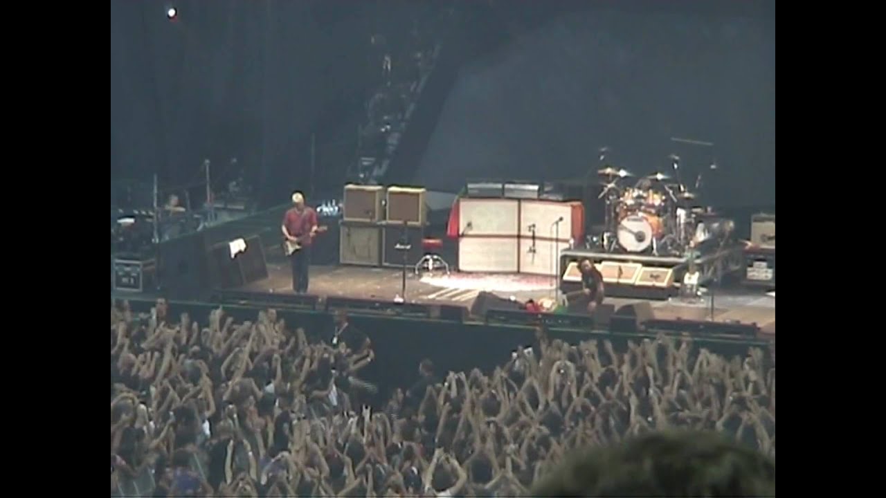 29.) Yellow Ledbetter (Pearl Jam, Lisboa 2006)