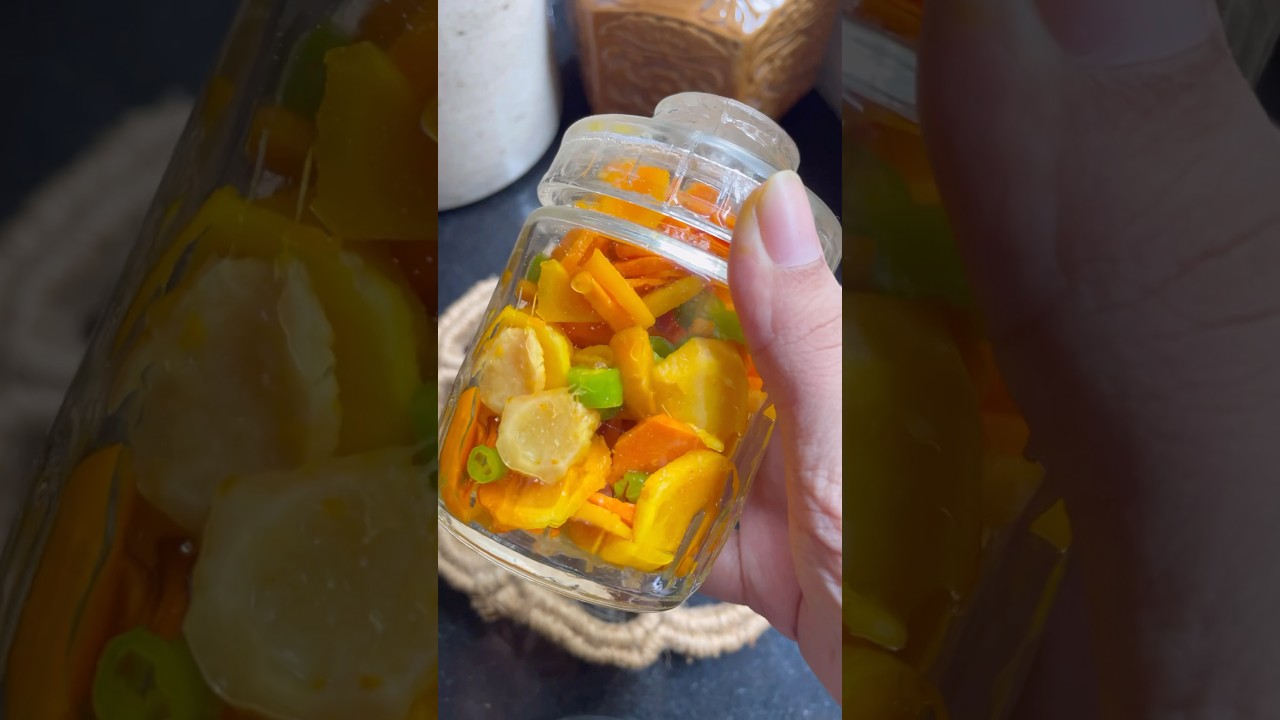 Green Turmeric, Ginger and Green Chilli Pickle || No Oil Healthy Pickle || Immunity booster Pickle