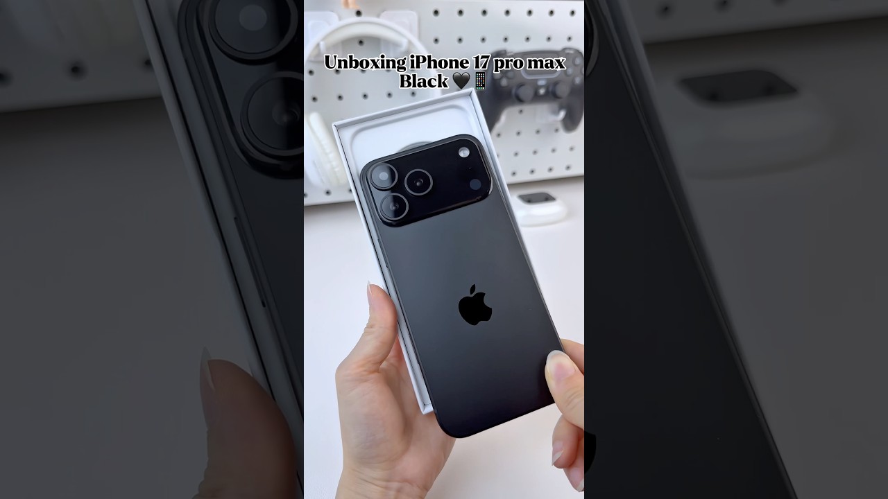 Unboxing iPhone 17 Pro Max &ndash; Classic Black (First Look & Impressions) #iPhone17ProMax #Unboxing