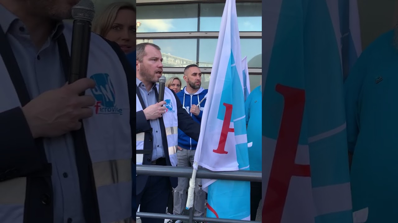 Mobilisation devant la direction de la sûreté à Paris