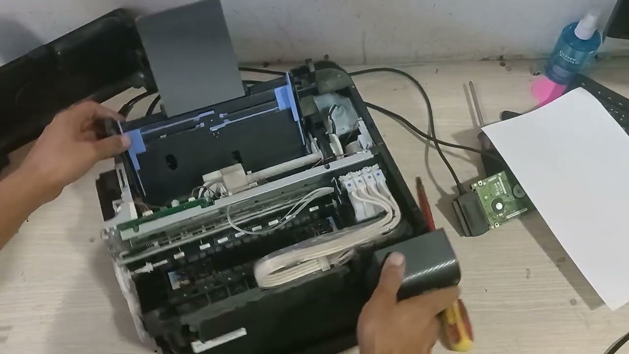 Epson L1100, L3100, L3150, L4150 не берёт бумагу. ремонт ролика захвата. Инструкция.