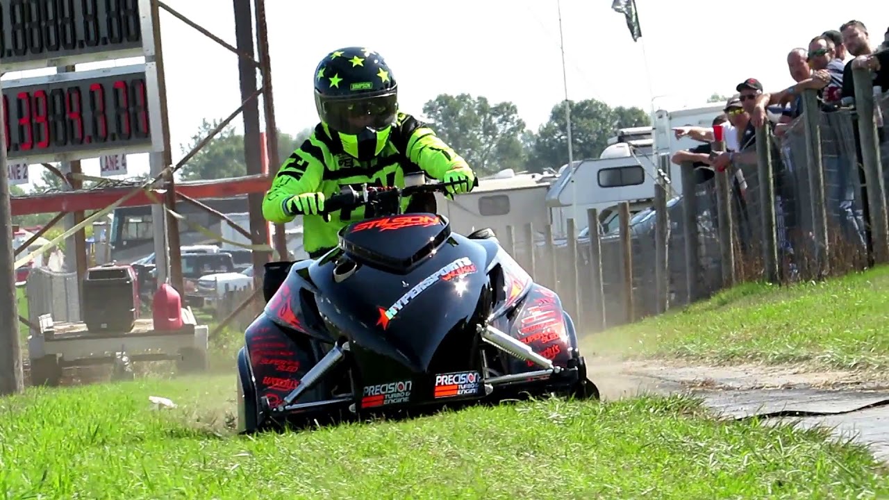 SATURDAY AT HAYDAYS 2018 - SNOWMOBILE GRASS DRAGS! | Jason Asselin