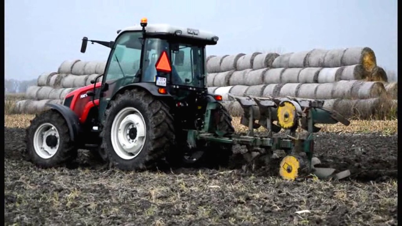 HATTAT A110 ploughing with PRIVAT ROTO 430