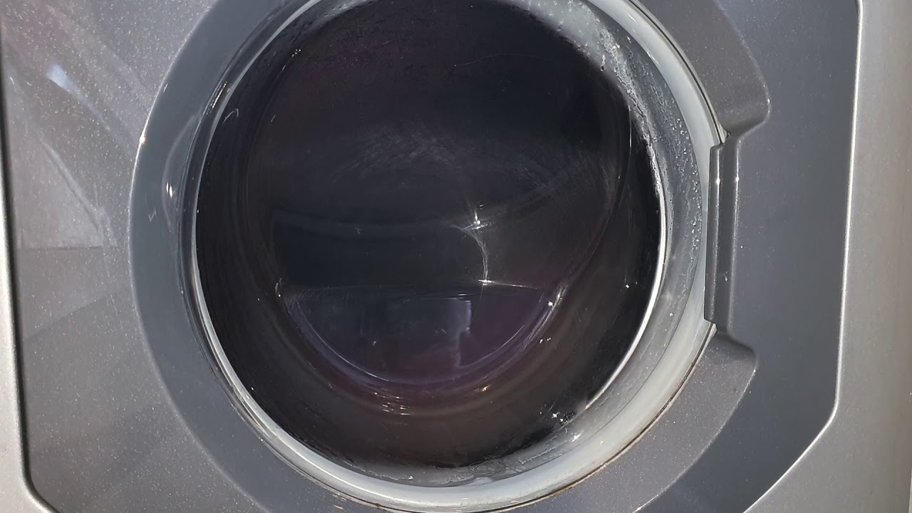 Hotpoint - Final spin 1600rpm + unloading
