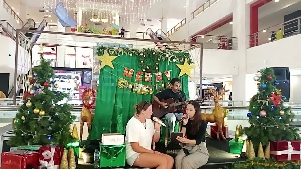 Perform acustic Bazar event Bali #discovery mall