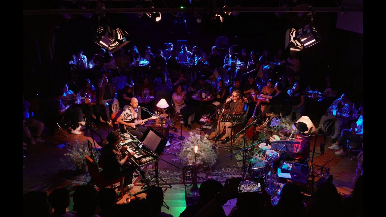 Ni Cinco Minutos - Ac&uacute;stico Living Room