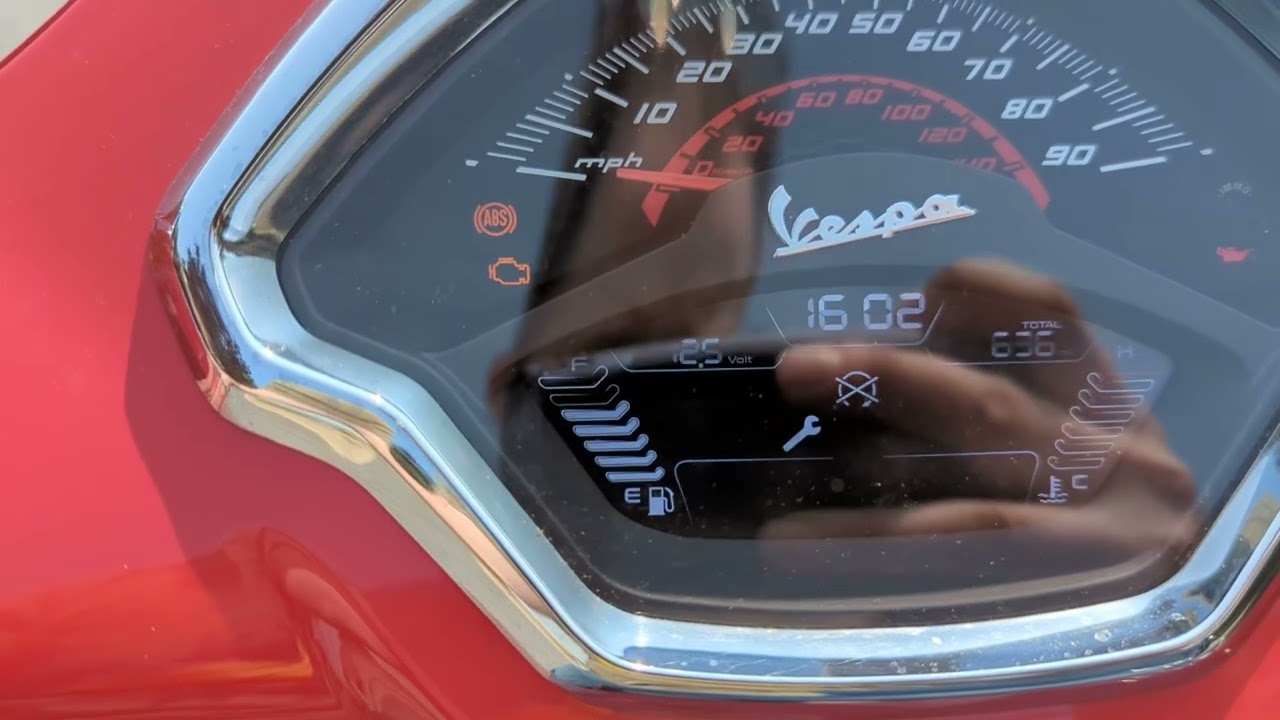 2023 Vespa GTS 300 Super Service Light Reset