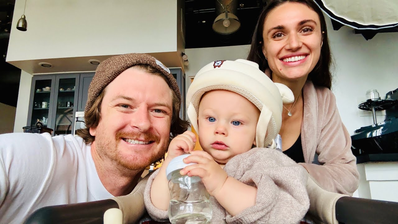 Breakfast with Royal and mama ￼