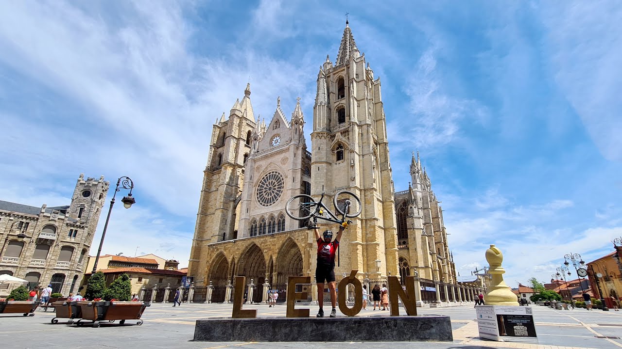 CAMINO DE SANTIAGO ETAPA 8   SAHAGÚN- LEÓN