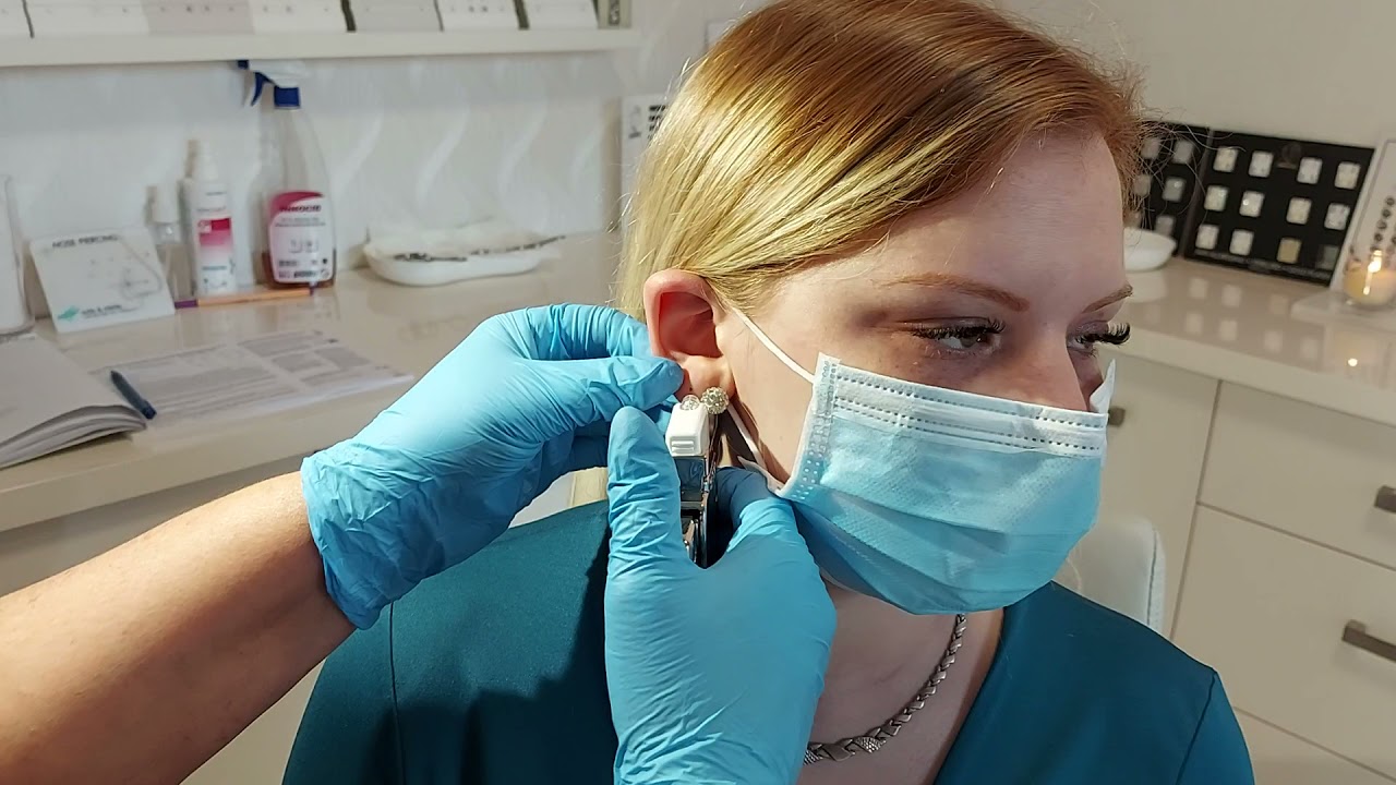 Fülbelövés, füllyukasztás, második fülbevaló