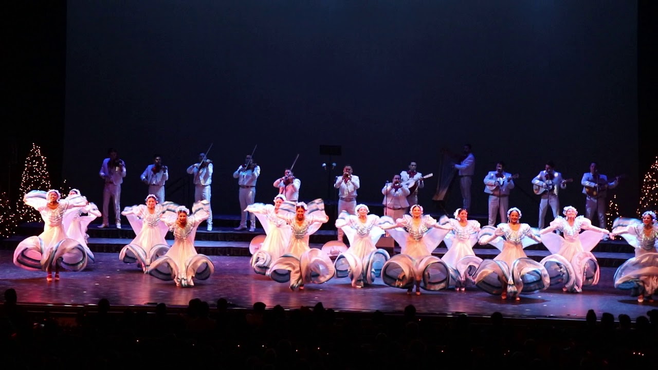 Nochebuena Concert, Grand Finale - Ballet Folklorico de Los Angeles & Mariachi Garibaldi