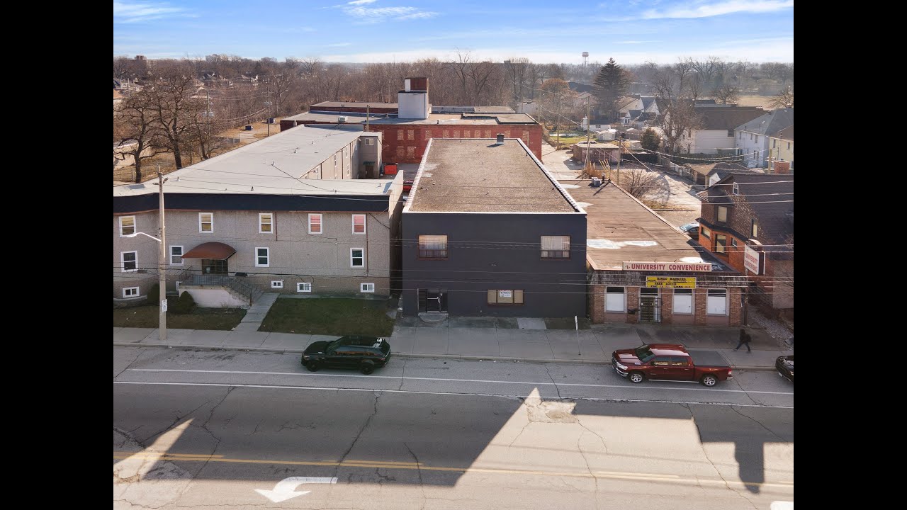 831 University Ave W Windsor ON Cinematic Real Estate Walk Through video