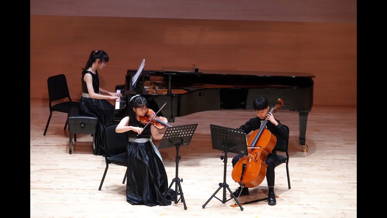 06. Ludwig van Beethoven: Beethoven Piano Trio No.1 in E flat major, I Allegro【 第27屆鋼琴三重奏】