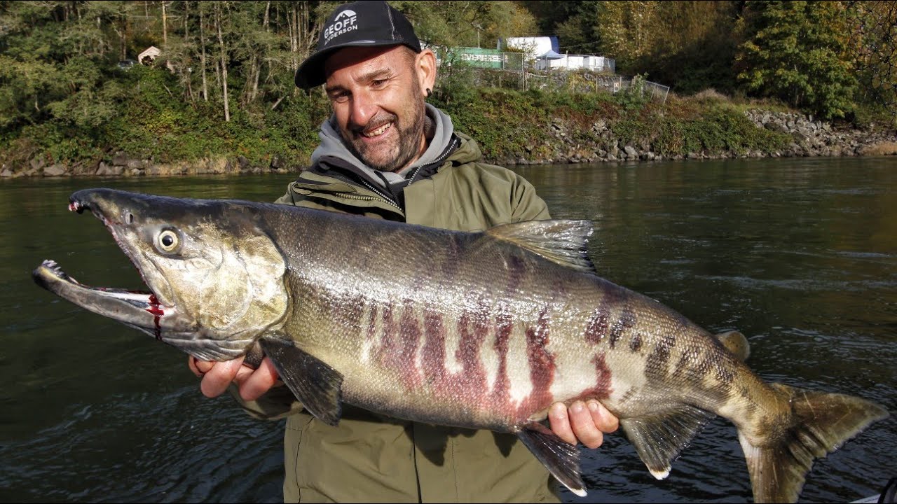 PESCA DEL SALMONE IN CANADA - 4K by YURI GRISENDI
