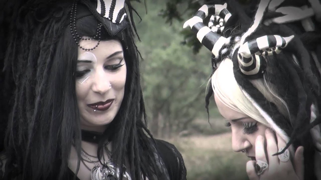 gothic/burtonesque photoshoot