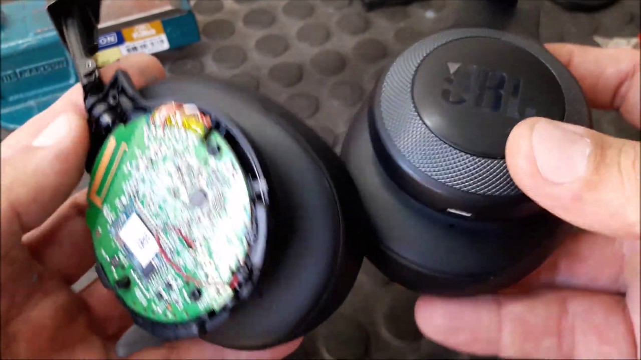 Como desmontar um JBL E65BTNC