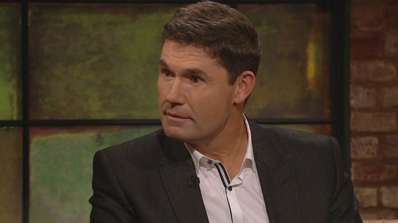 Would Padraig Harrington play golf with Donald Trump? | The Late Late Show | RT&Eacute; One