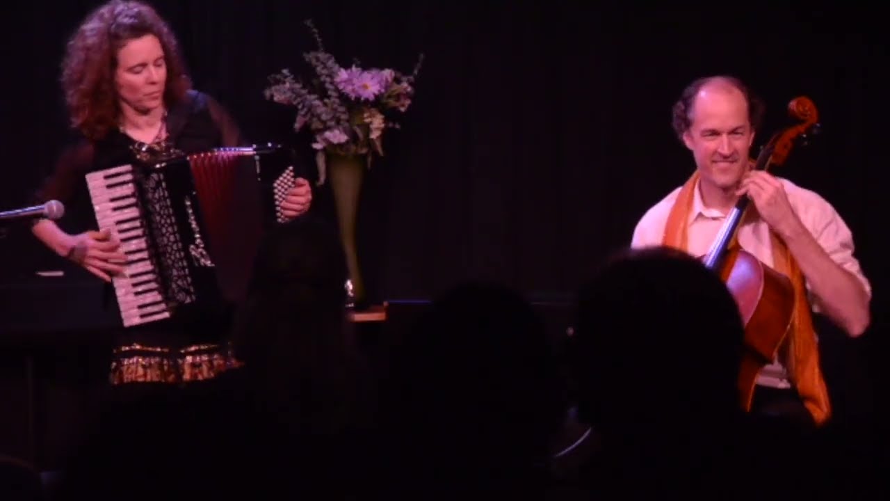 Cavaquinho - The Just Desserts