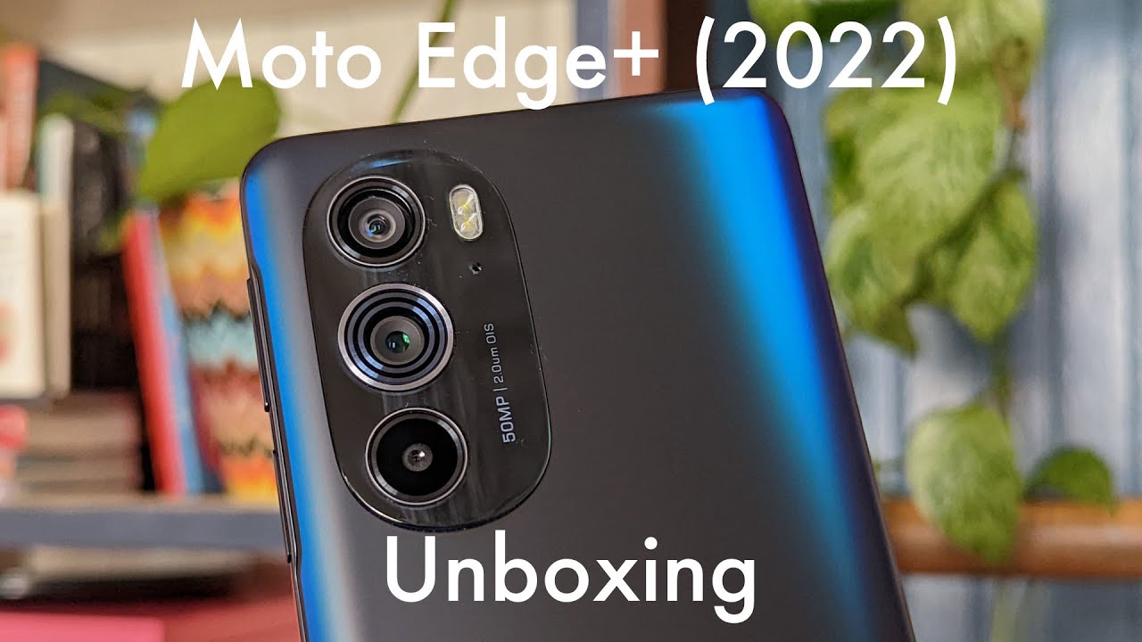 Moto Edge+ 2022 unboxing ($849): finally, a flagship-worthy Moto?