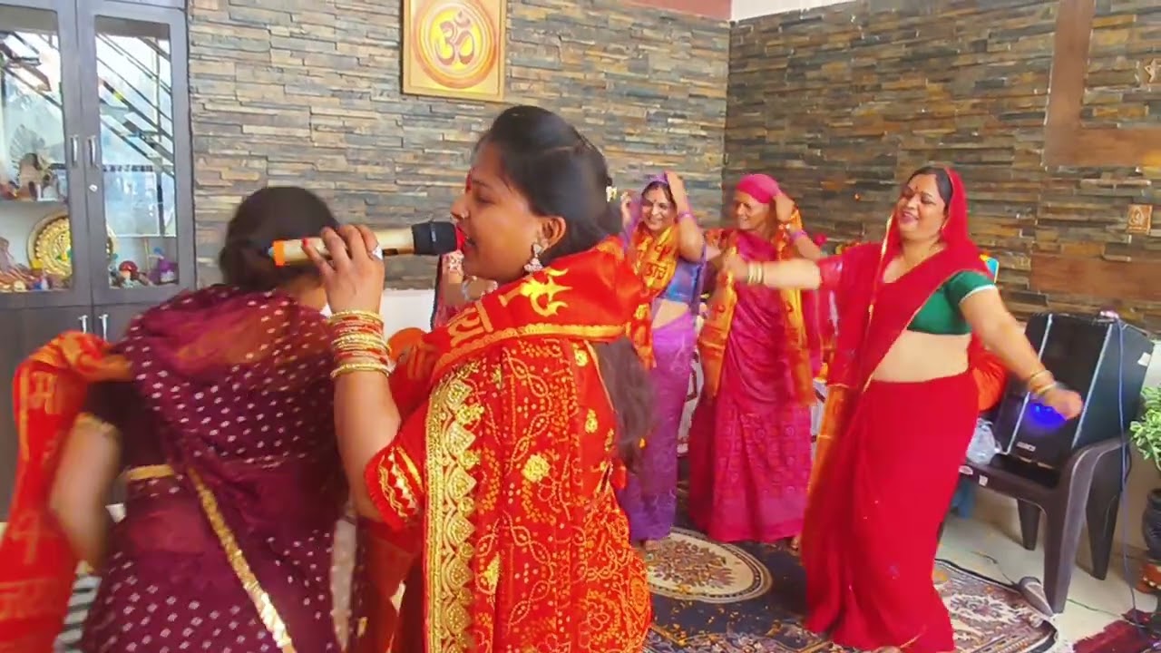 🙏🏻👍गंगवाल हॉस्पिटल बेटे की शादी के उपलक्ष में कराया कीर्तन बृजवासीकविता शर्मा पार्टी 🙏🏻👍