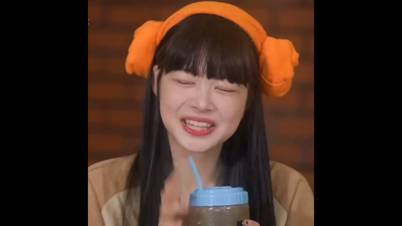 eunchae always cute😍#hongeunchae #eunchae #lesserafim #maknaeline