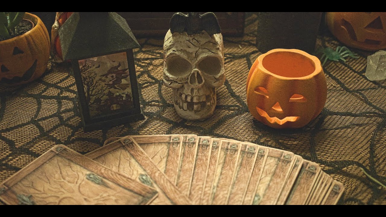 Someone Wants To Reach Out / Pick A Card Reading