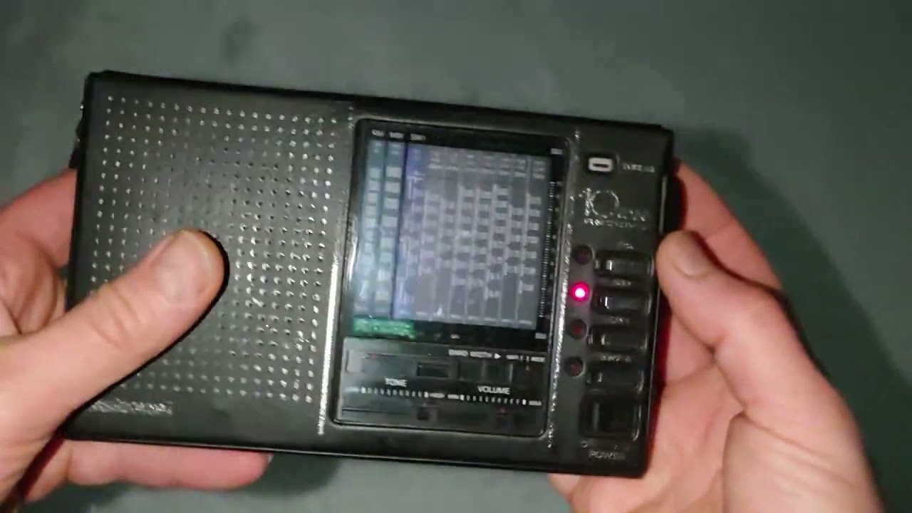 National RF-B50, Sangean DT800 средние волны на улице