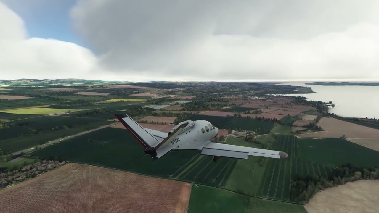 Vision Jet v2 : Approach & Landing at Dundee Airport (EGPN) : MSFS