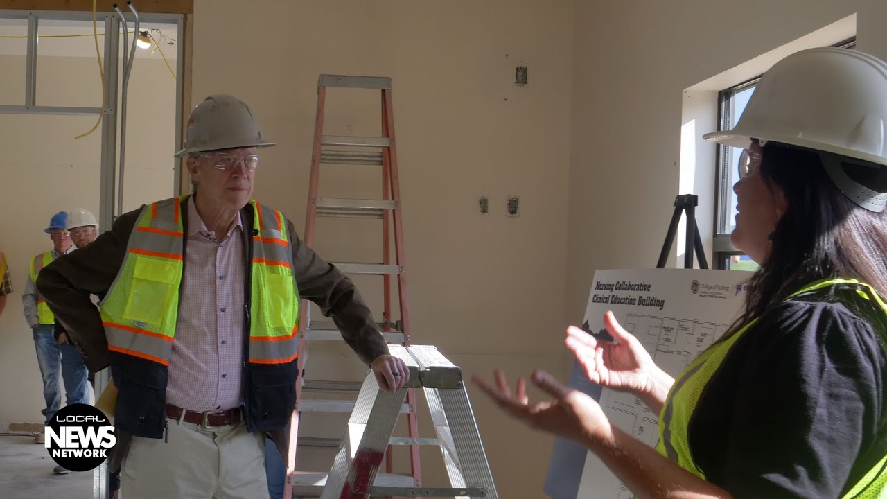 Senator Hickenlooper Tours New Nursing Training Facility at Fort Lewis College