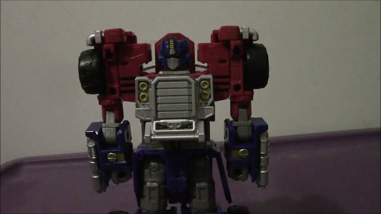 Legacy Armada Optimus Prime