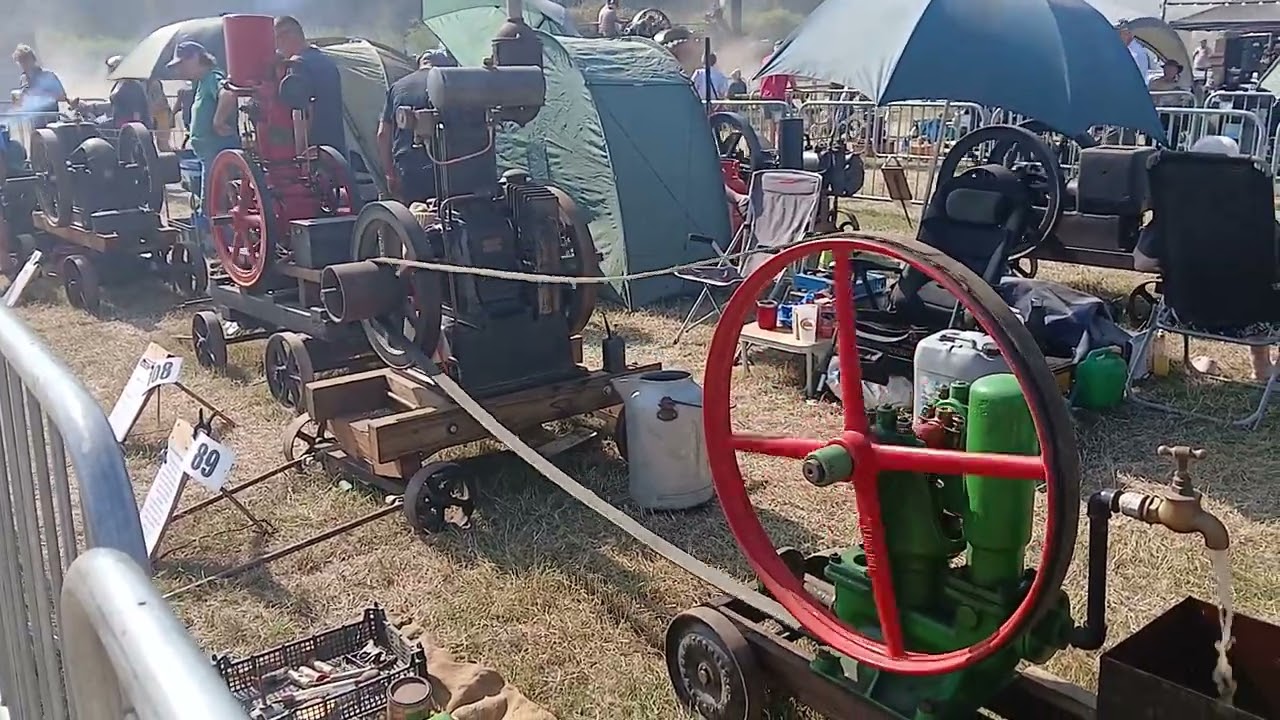 Stationary engines at welland steam engine rally 