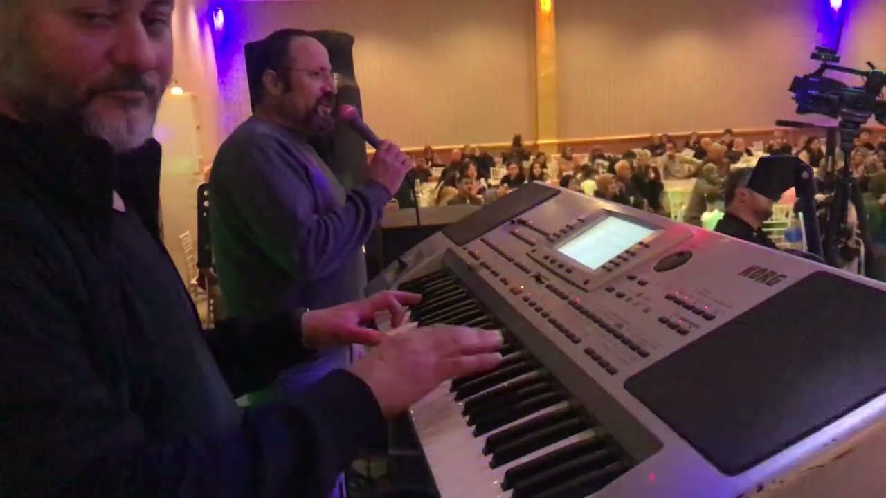 Serdar Özer Ve Murat Yıldırım’dan Muhteşem Karşılama Performansı