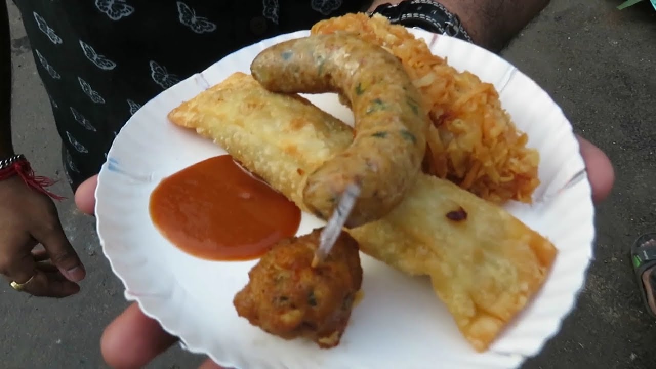 Territi Bazar | Chinese Breakfast | Kolkata street foods | Momo | Sausages | Spring roll