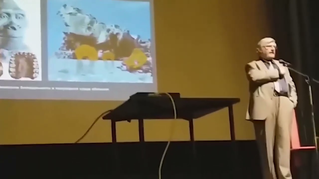 Хуже эволюция пошутить не могла