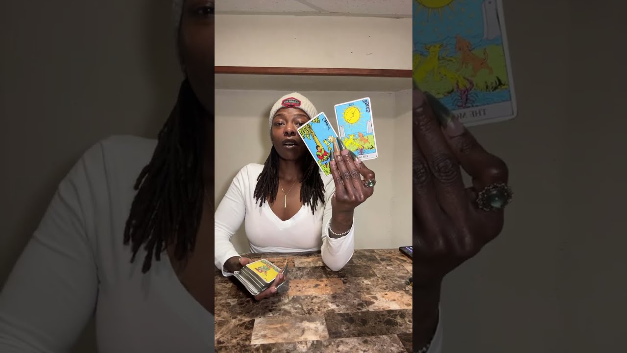 Scorpion Pearl Tarot ♏️ is live!