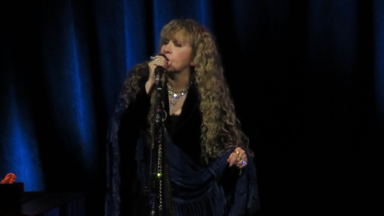 Stevie Nicks - Edge of Seventeen (Live at Ziggo Dome Amsterdam 2024)