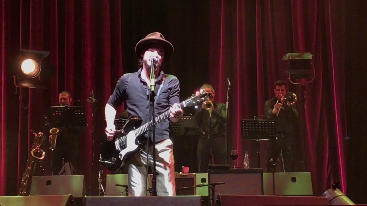 Coque Malla - Cachorro de León (WiZink Center, Madrid, 26/12/2016)