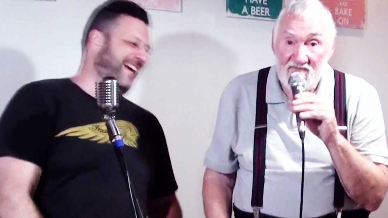 Você precisa conhecer o Clayber, 84 anos, o melhor gaitista do Brasil! - Sou 60