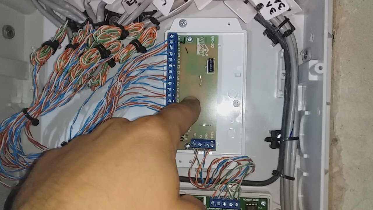 Установка и подключение домофона VIZIT