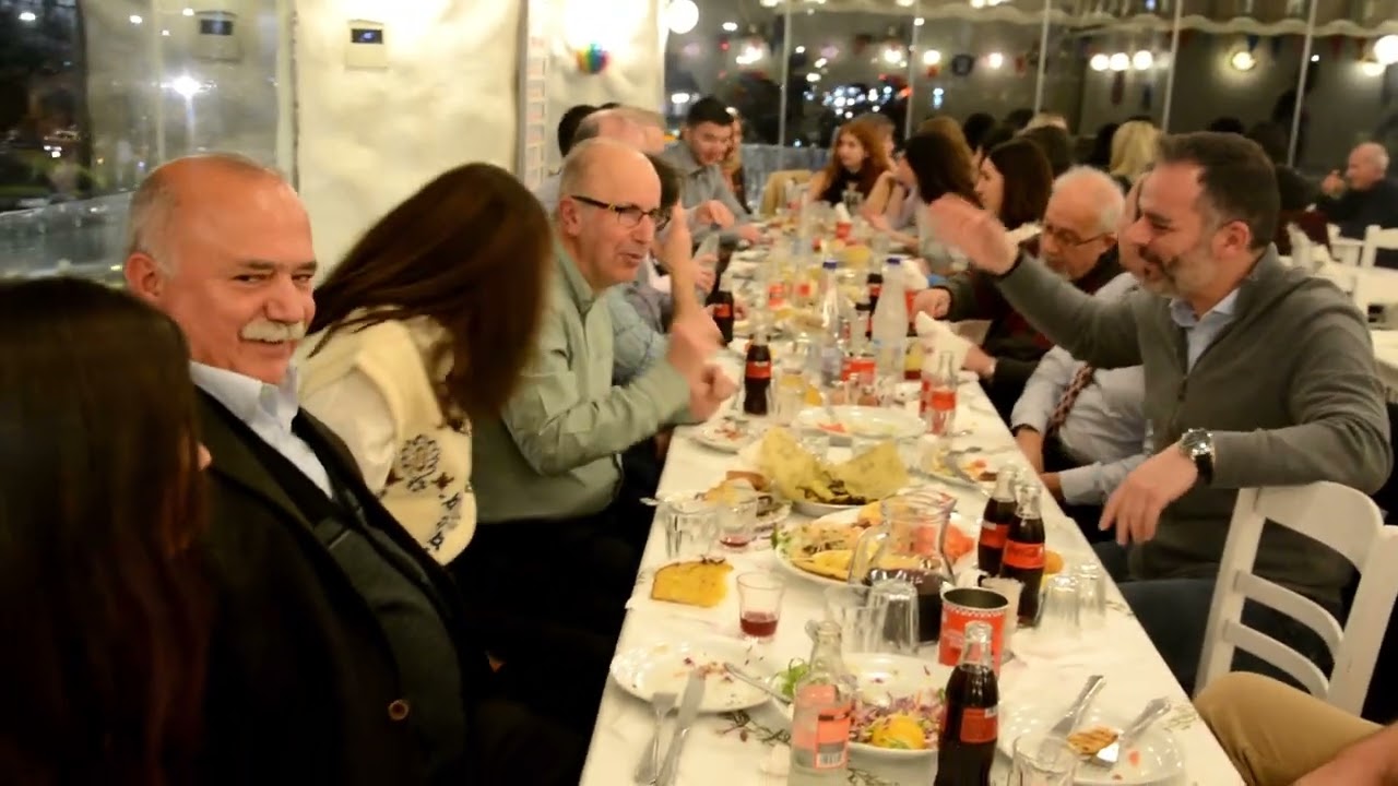 1  Πρωτος Συρτος Κοπη Πιτας το ΕΛΠΙΣ Λυρα Μαν Κλαδος Πετρ Βρουβακης Ταβερνα Μπαρμπαλιας Καισαριανη