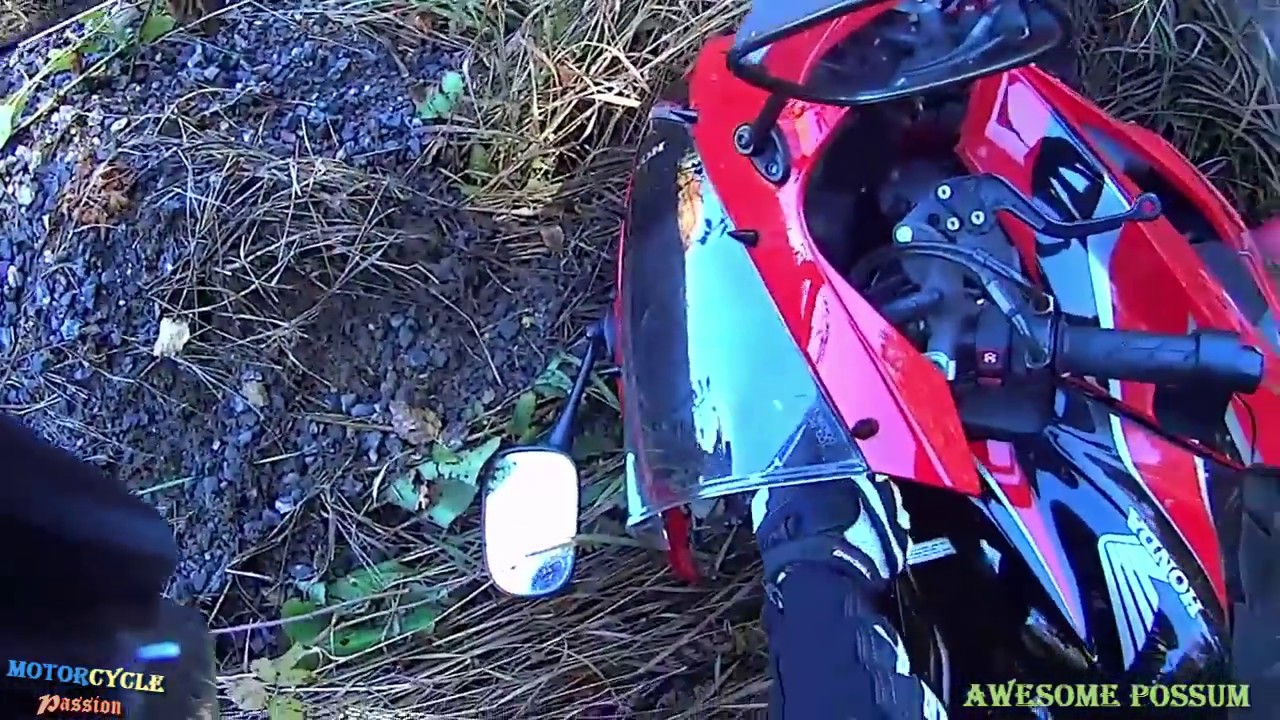 MOTORCYCLE CRASH COMPILATION & Dangerous Moments Motorcycle Accident + MOTO FAILS