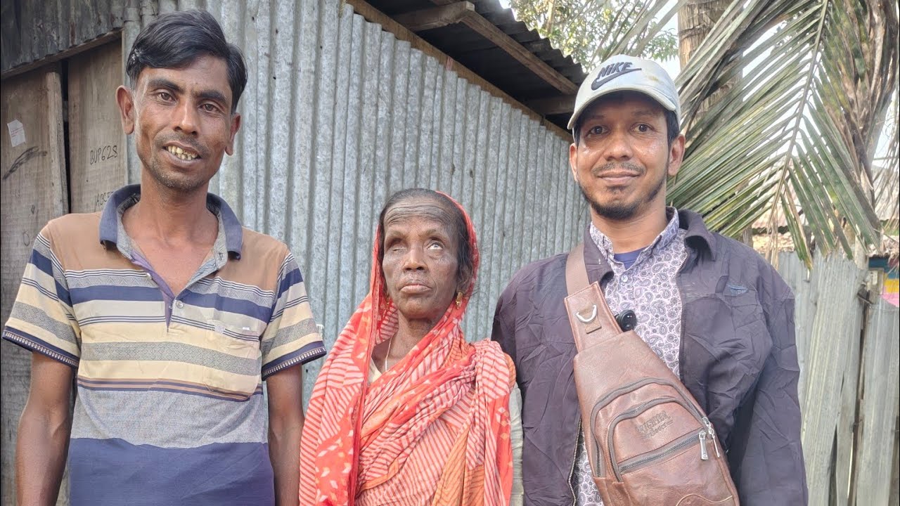 আলহামদুলিল্লাহ অন্ধ মায়ের প্রতি মাসে এক বস্তা চাউলের দায়িত্ব নিলাম@আপন ভাই মানবতার ফেরিওয়ালা 🥰
