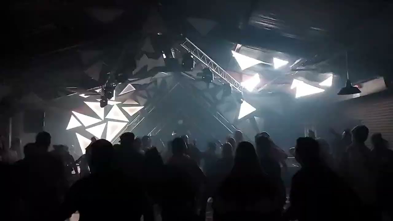 Operation Reverse Bass (PART II)  DJ TOOL by Elemental | Freelease