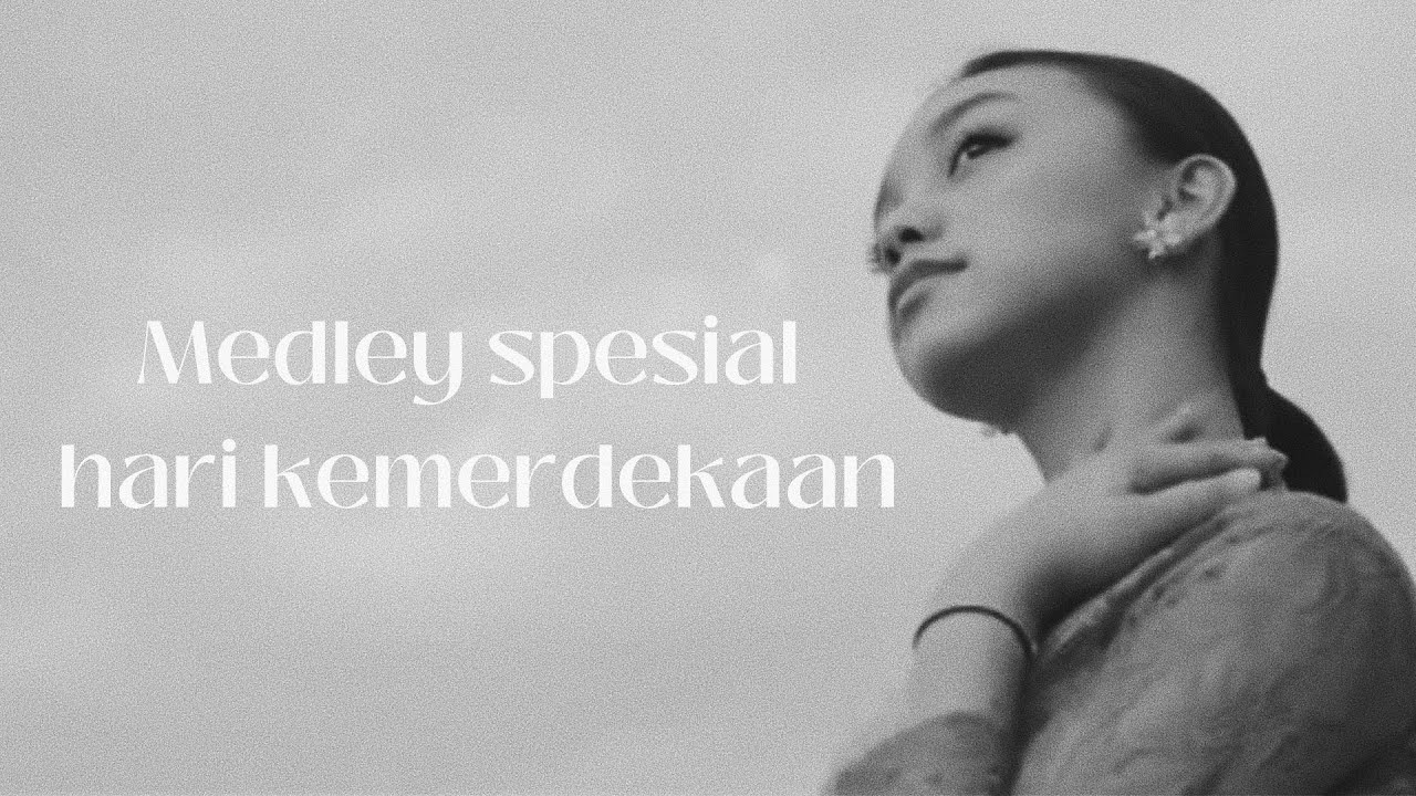 Lagu untuk hari kemerdekaan IndonesiaKu // medley cover  ♡ Naura Ayu