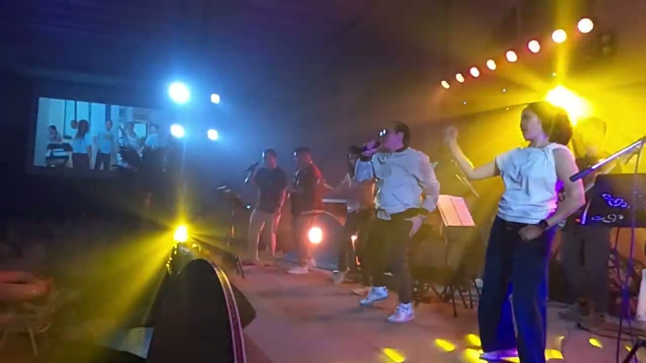 ร.ฟ.ร. LoveTrain ( Choo La Choo La ) - Soupman & CUD Exec. Band