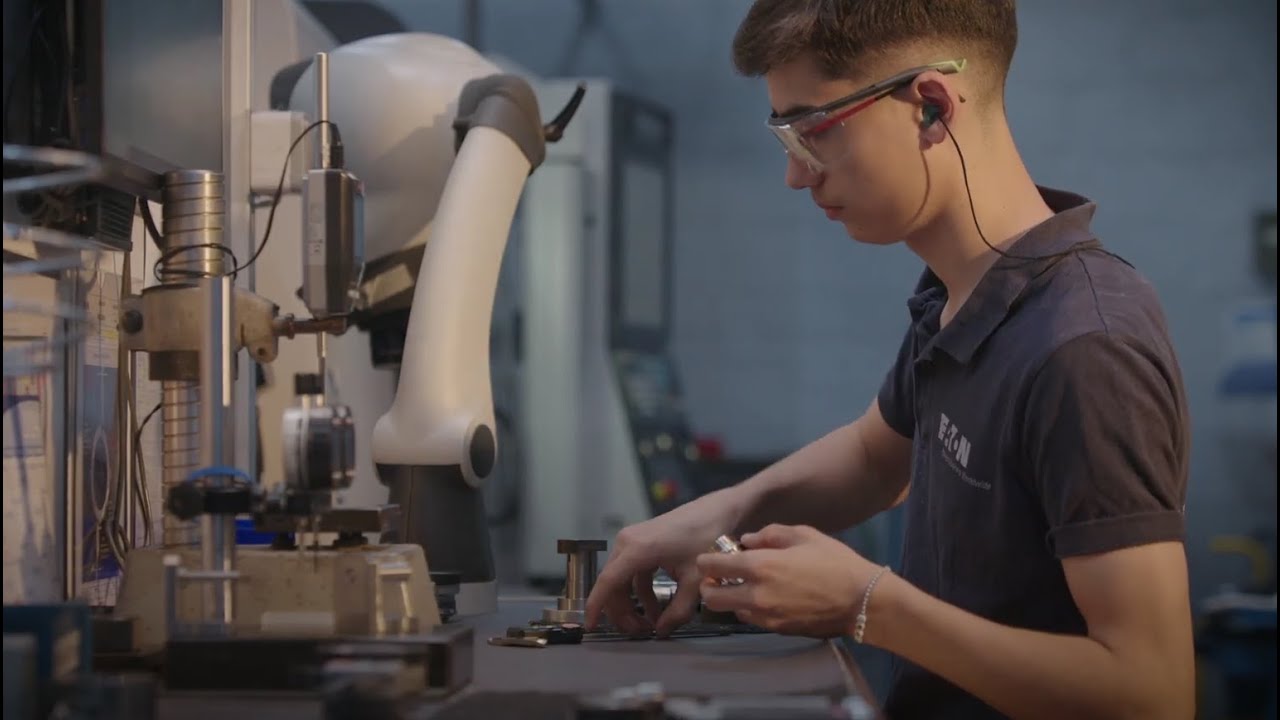 Technicien d’usinage en devenir I Apprenti’z Gen